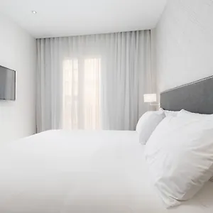 https://apartamentos-tandem-puerto-chico.es-andalucia.com
